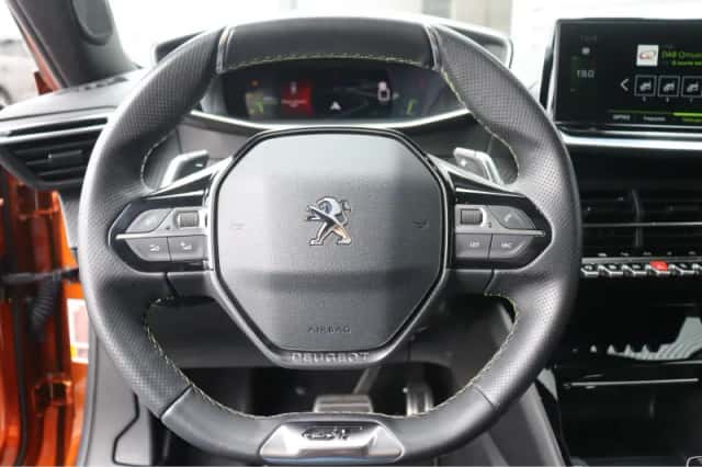 Peugeot 2008 (2021) thumbnail 30