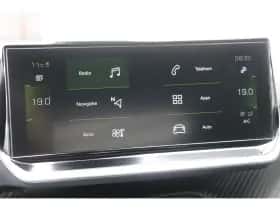 Peugeot 2008 (2021) thumbnail 34