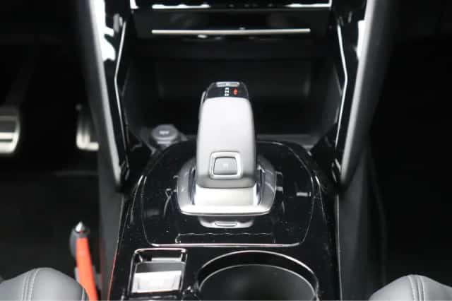 Peugeot 2008 (2021) thumbnail 36