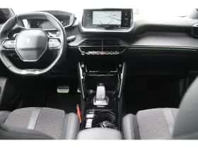 Peugeot 2008 (2021) thumbnail 37