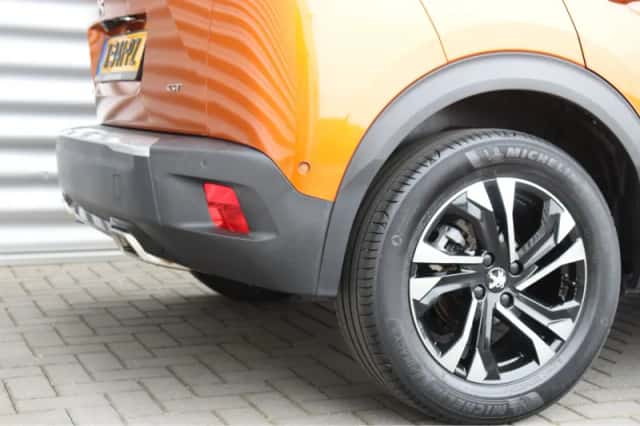 Peugeot 2008 (2021) thumbnail 10