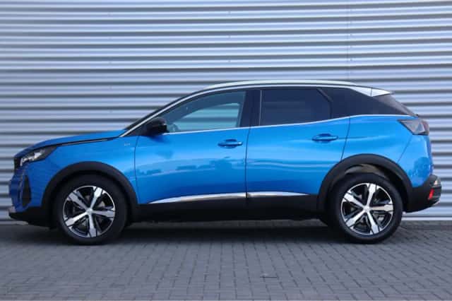Peugeot 3008 (2021) thumbnail 2