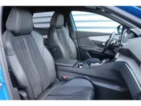 Peugeot 3008 (2021) thumbnail 22