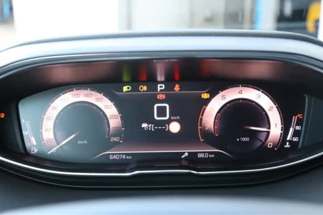 Peugeot 3008 (2021) thumbnail 29