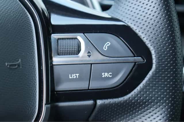 Peugeot 3008 (2021) thumbnail 30