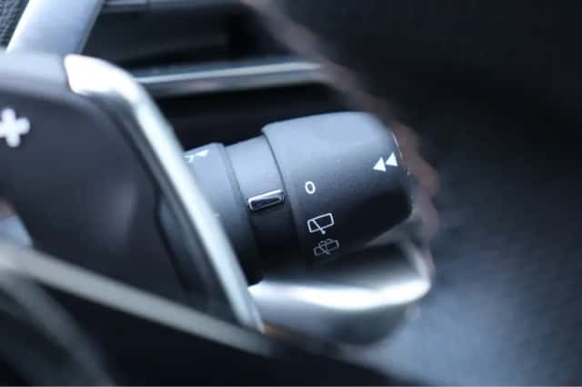Peugeot 3008 (2021) thumbnail 31