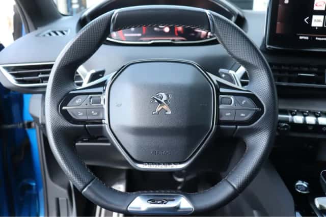 Peugeot 3008 (2021) thumbnail 33