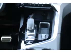 Peugeot 3008 (2021) thumbnail 38