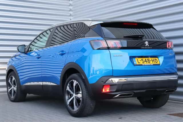 Peugeot 3008 (2021) thumbnail 7