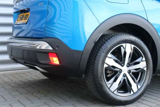 Peugeot 3008 (2021) thumbnail 10