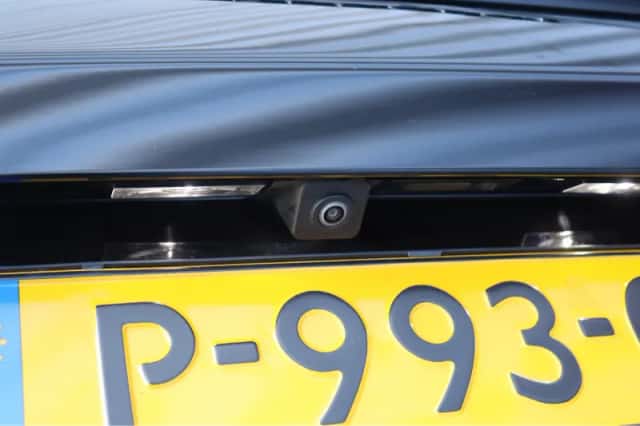Peugeot 3008 (2022) thumbnail 15