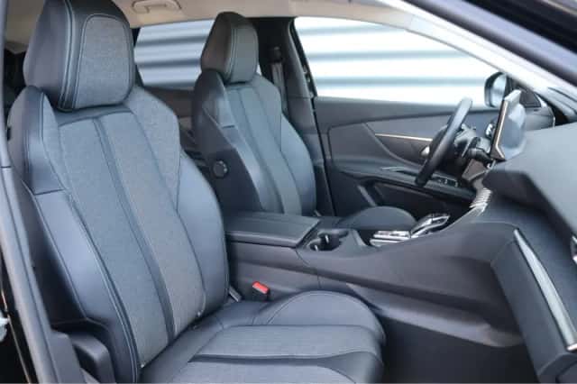 Peugeot 3008 (2022) thumbnail 19