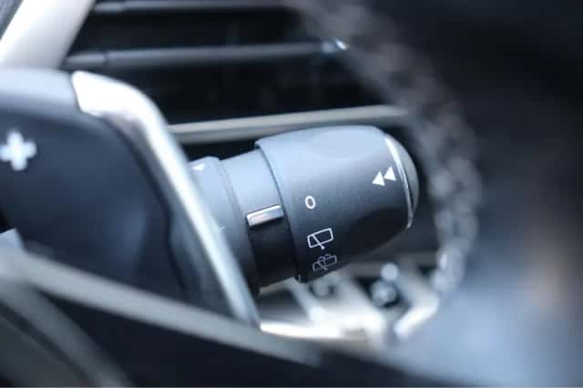 Peugeot 3008 (2022) thumbnail 28