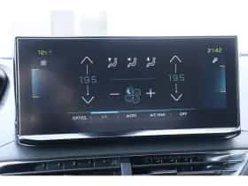 Peugeot 3008 (2022) thumbnail 35