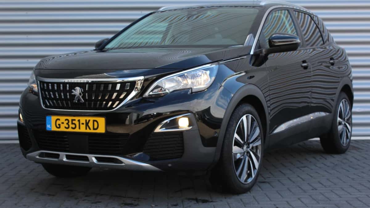 Peugeot 3008 (2019) — foto 1