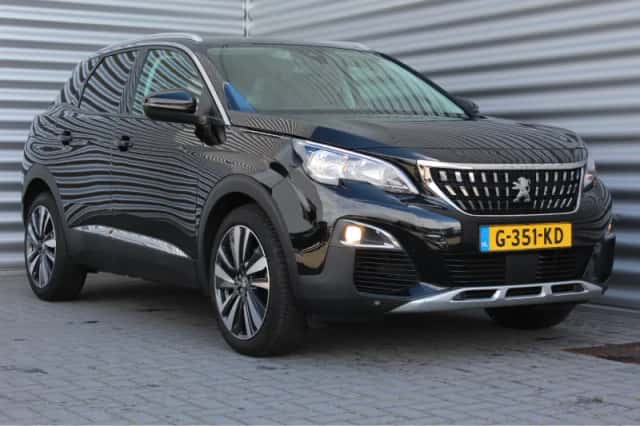 Peugeot 3008 (2019) thumbnail 4