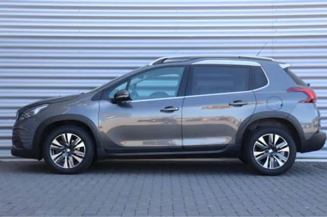 Peugeot 2008 (2019) thumbnail 2