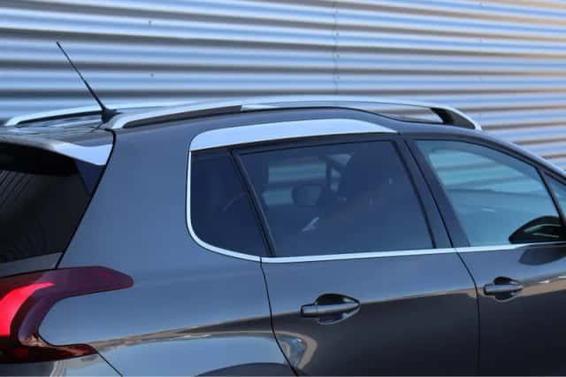 Peugeot 2008 (2019) thumbnail 11