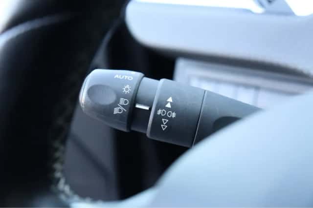 Peugeot 2008 (2019) thumbnail 22