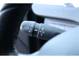 Peugeot 2008 (2019) thumbnail 22