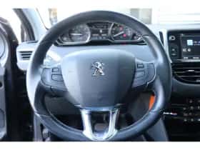 Peugeot 2008 (2019) thumbnail 27