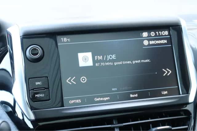Peugeot 2008 (2019) thumbnail 30