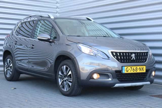 Peugeot 2008 (2019) thumbnail 4