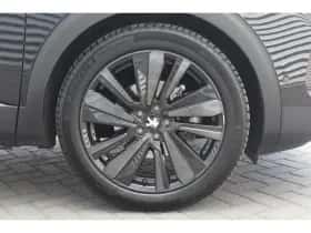 Peugeot 3008 (2023) thumbnail 11
