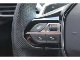 Peugeot 3008 (2023) thumbnail 21