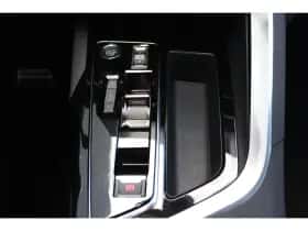 Peugeot 3008 (2023) thumbnail 31