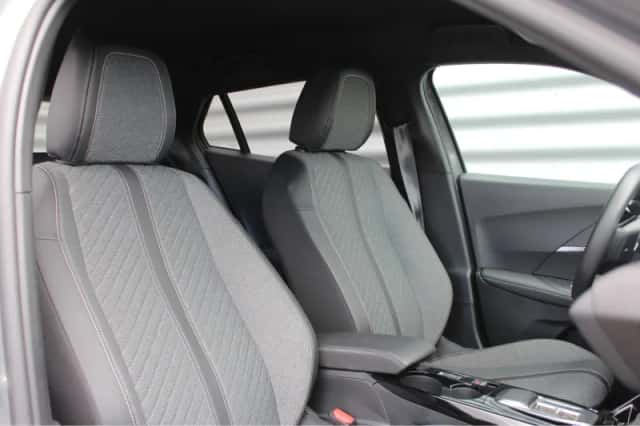Peugeot 2008 (2025) thumbnail 19
