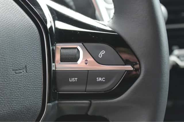 Peugeot 2008 (2025) thumbnail 24