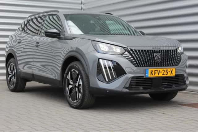 Peugeot 2008 (2025) thumbnail 4