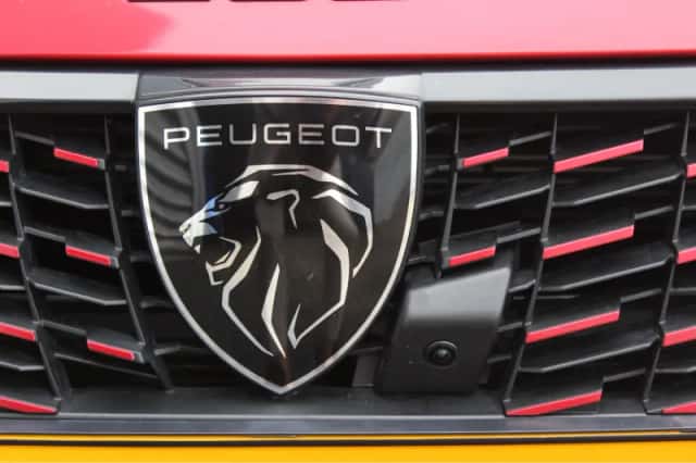 Peugeot 208 (2024) thumbnail 13
