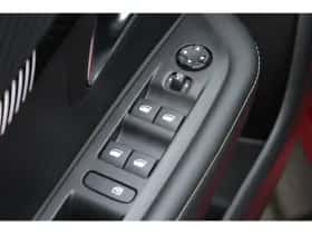Peugeot 208 (2024) thumbnail 19