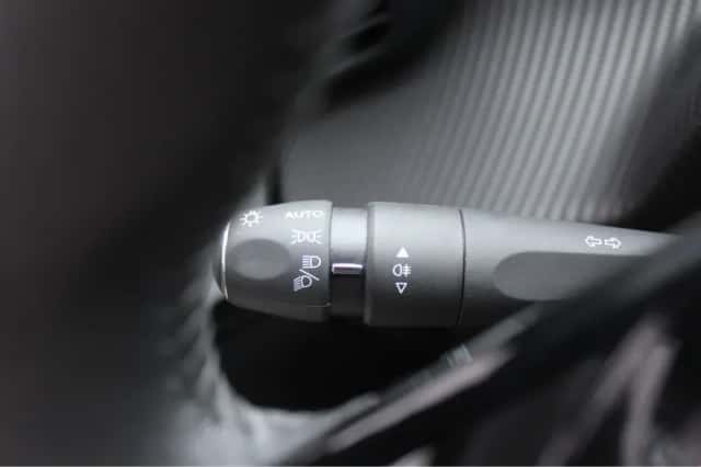 Peugeot 208 (2024) thumbnail 21