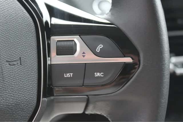 Peugeot 208 (2024) thumbnail 24
