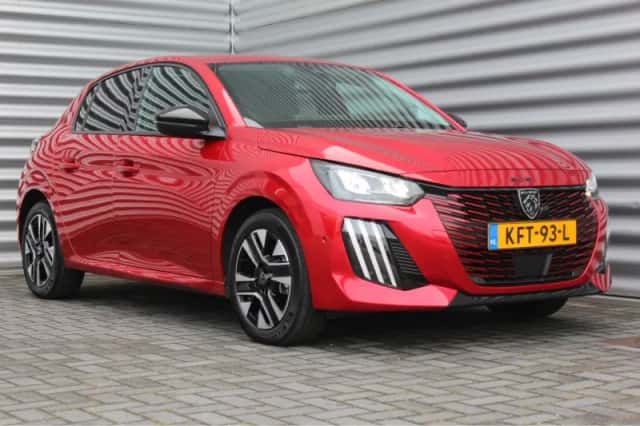 Peugeot 208 (2024) thumbnail 4