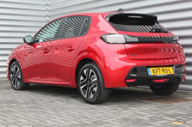 Peugeot 208 (2024) thumbnail 7