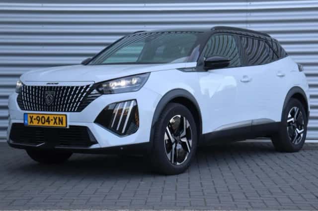 Peugeot e-2008 (2024) thumbnail 1