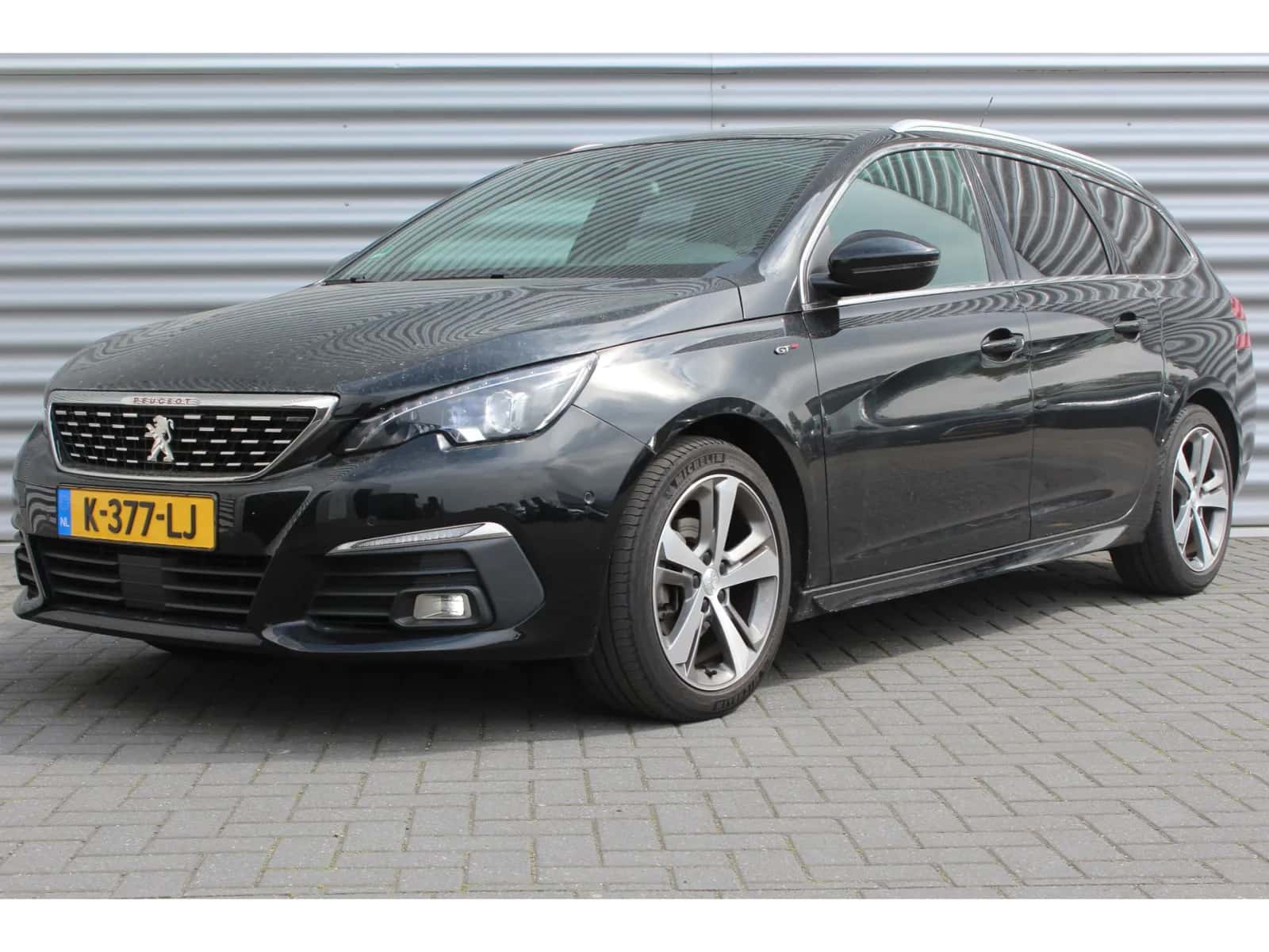 Peugeot 308 (2021) — foto 1