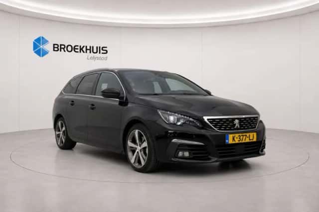 Peugeot 308 (2021) thumbnail 4