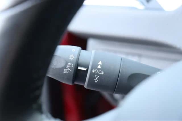 Peugeot 2008 (2018) thumbnail 21