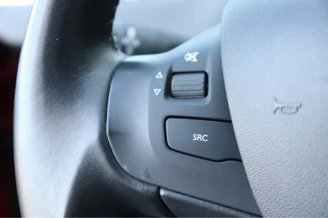 Peugeot 2008 (2018) thumbnail 22