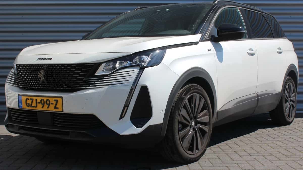 Peugeot 5008 (2025) — foto 1
