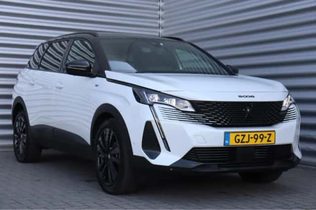 Peugeot 5008 (2025) thumbnail 4