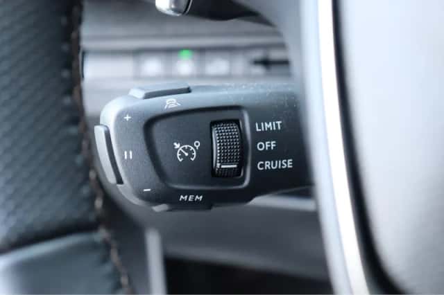 Peugeot 5008 (2025) thumbnail 31