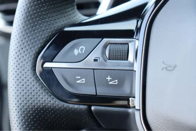 Peugeot 5008 (2025) thumbnail 33