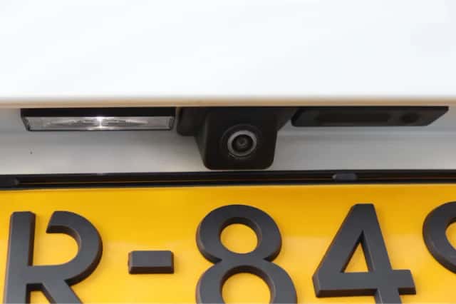 Peugeot 3008 (2023) thumbnail 18