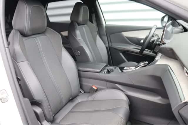 Peugeot 3008 (2023) thumbnail 22